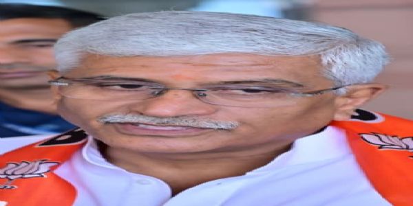 भैरोंसिंह शेखावत ने सामान्य परिवार से उप राष्ट्रपति भवन तक का सफर तय कर पेश की मिसाल : शेखावत
