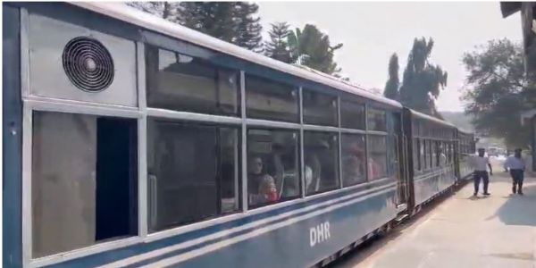 डीएचआर को दुर्गापूजा की छुट्टियों के दौरान 1.41 करोड़ रुपये का राजस्व प्राप्त