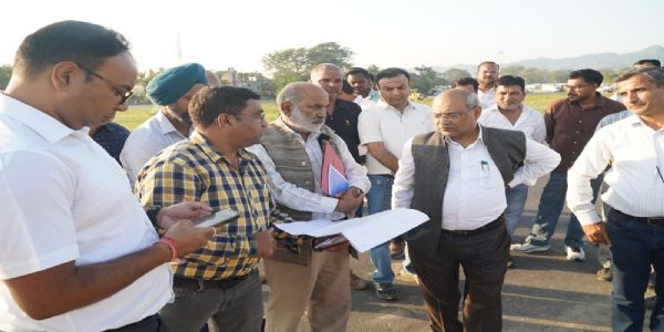कुंभ-2027 की तैयारियों का मंडलायुक्त ने किया निरीक्षण