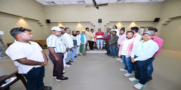 सीएम हेमंत सोरेन को मरांग बुरु महासम्मेलन के लिए निमंत्रण, आदिवासी संस्कृति संरक्षण पर जोर