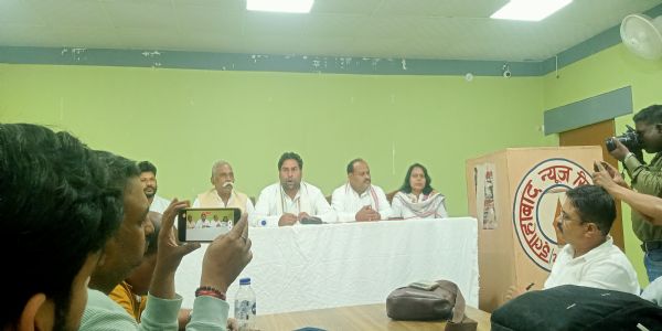 जातीय जनगणना में ओबीसी का अलग कॉलम नहीं, जनता को गुमराह कर रही भाजपा : मनोज यादव