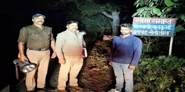 गुंडा नियंत्रण अधिनियम के तहत समीर खान छह माह के लिए जिला बदर