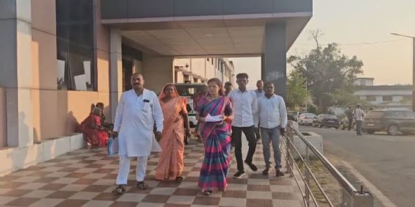 प्रेमनगर नगर पंचायत में सीएमओ के खिलाफ लामबंद हुए जनप्रतिनिधि, कलेक्टर से की हटाने की मांग