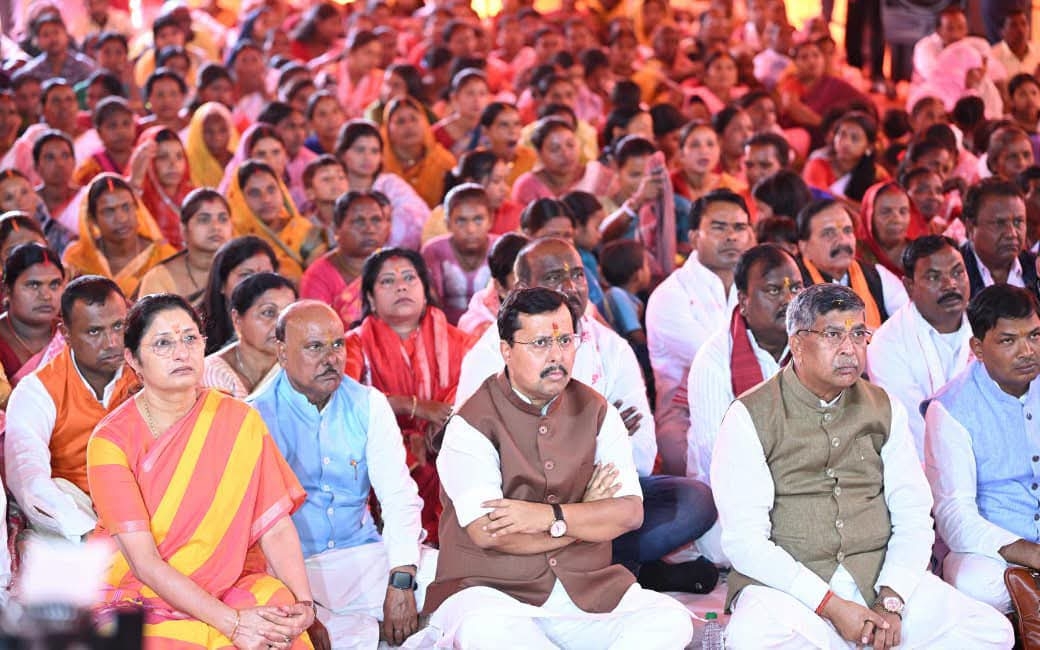 भाजपा के राष्ट्रीय अध्यक्ष सहित अन्य मन की बात सुनते हुए भाजपा के राष्ट्रीय अध्यक्ष सहित अन्य मन की बात सुनते हुए