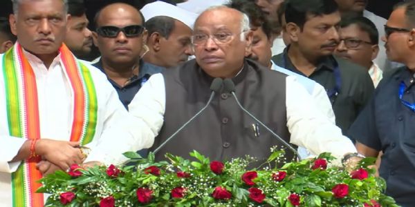मल्लिकार्जुन खड़गे मल्लिकार्जुन खड़गे