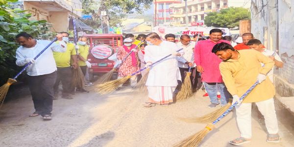 मां सरयू महास्वच्छता अभियान को लेकर नगर निगम ने की बैठक, 31 अक्टूबर को होगा मेगा क्लीनअप ड्राइव