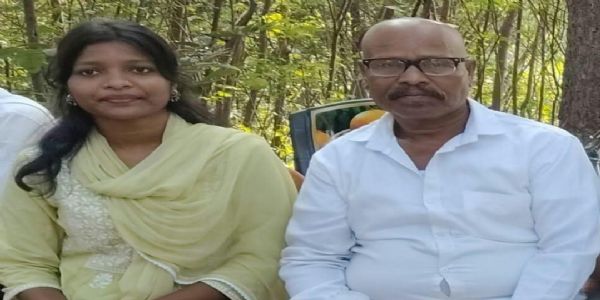 मुर्गी, बत्तख, बकरी और मछली पालन से महावीर की सालाना नौ लाख की कमाई