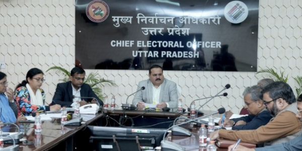 विशेष अभियान में कैम्प दिवसों पर मतदाता पंजीकरण के लिए नागरिकों ने बढ़-चढ़कर लिया हिस्सा