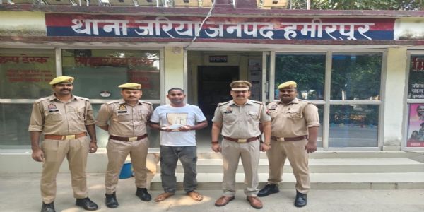 संजय की हत्या में फरार आरोपित तमंचा के साथ गिरफ्तार