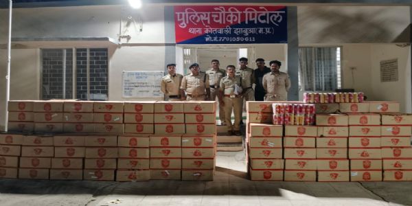 झाबुआ: गुजरात के सीमावर्ती पिटोल में 2,724 लीटर अवैध शराब सहित बीस लाख का माल बरामद