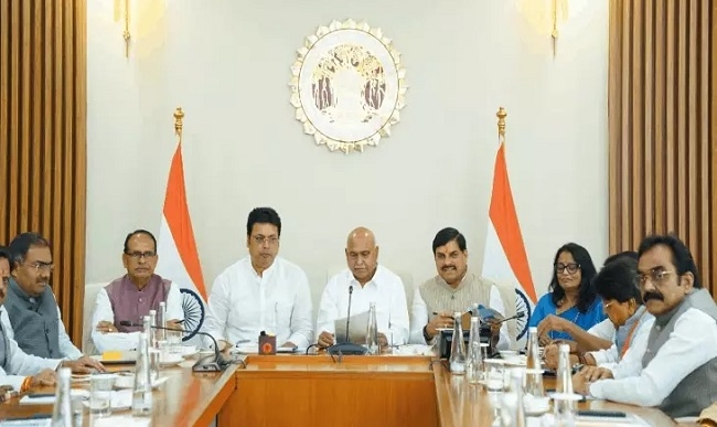भाजपा कोर ग्रुप की बैठक
