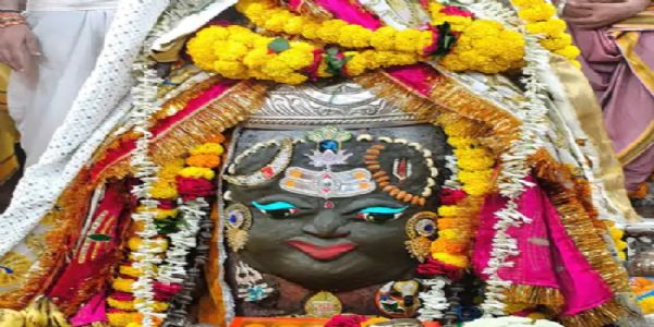 भस्म आरती में महाकाल का विशेष श्रृंगार भस्म आरती में महाकाल का विशेष श्रृंगार
