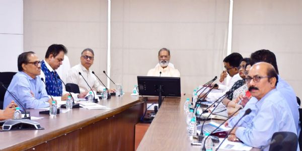 चक्रवात ‘अर्णब’ से निपटने के लिए ऊर्जा विभाग की तैयारियों की समीक्षा, कल से कोरापुट में रहेंगे उपमुख्यमंत्री सिंहदेव