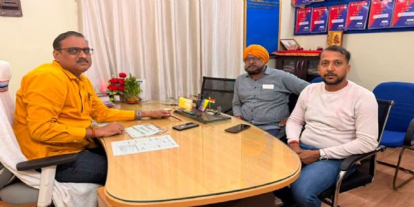 रामगढ़ में दो पक्षों के बीच मारपीट का मामला गरमाया, सांसद ने की कार्रवाई की मांग