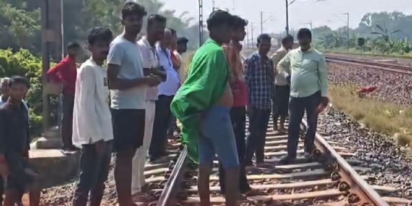 दांतन के कृष्णपुर में ट्रेन की चपेट में आने से महिला की मौत, जांच में जुटी रेल पुलिस