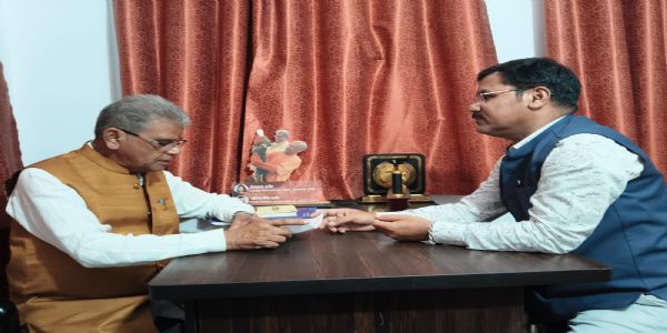 वन एवं पर्यावरण मंत्री डॉ. अरुण कुमार से मिले प्रदीप सक्सेना, मुरादाबाद में पेड़ कटाई का मुद्दा उठाया