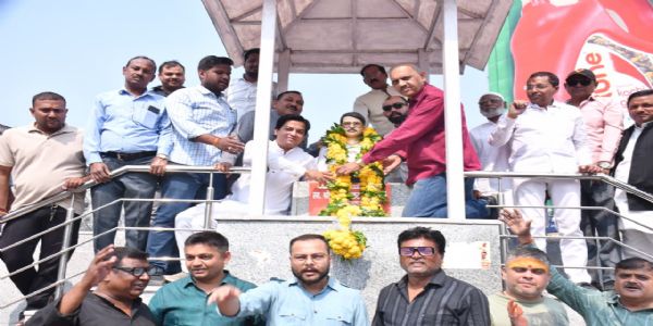 गणेश शंकर विद्यार्थी के आदर्शों पर चलना ही सच्ची श्रद्धांजलि : अमिताभ बाजपेयी