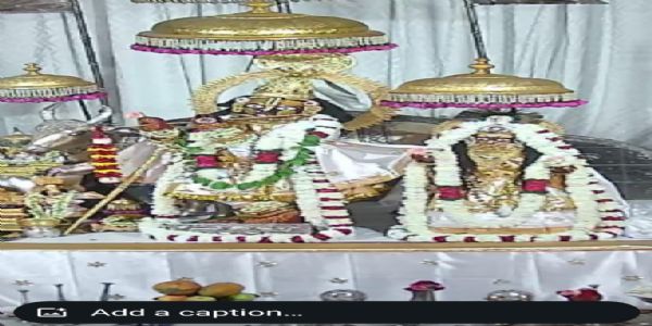 छोटी काशी में गूंजे कार्तिक मास के जयकारे