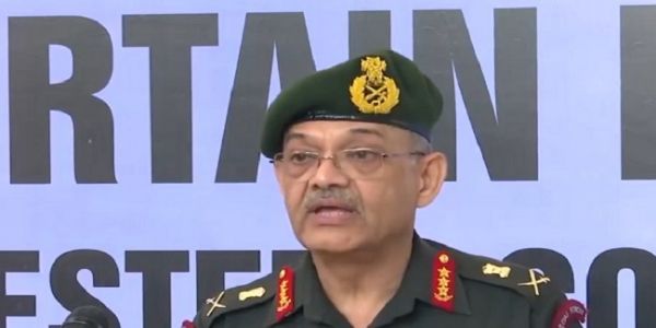 पश्चिमी कमान के जनरल ऑफिसर कमांडिंग-इन-चीफ लेफ्टिनेंट जनरल पुष्पेंद्र सिंह पश्चिमी कमान के जनरल ऑफिसर कमांडिंग-इन-चीफ लेफ्टिनेंट जनरल पुष्पेंद्र सिंह