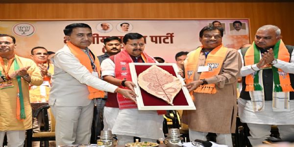 भाजपा अध्यक्ष नितिन नवीन गोवा में