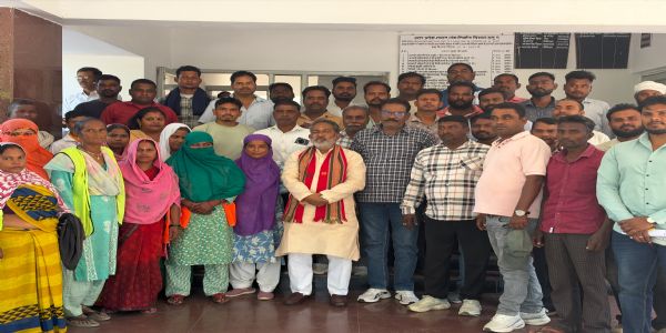 अब रात 08 बजे के बाद काम नहीं करेंगी महिला सफाई कर्मचारी : मनोज कुमार वाल्मीकि