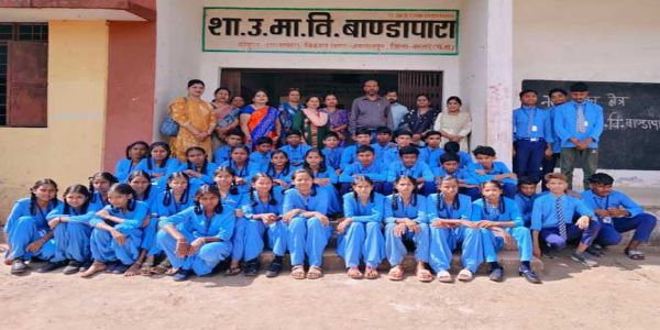 जगदलपुर के बांडा पारा स्कूल में बाल संरक्षण अधिकारों पर जागरूकता कार्यक्रम आयोजित