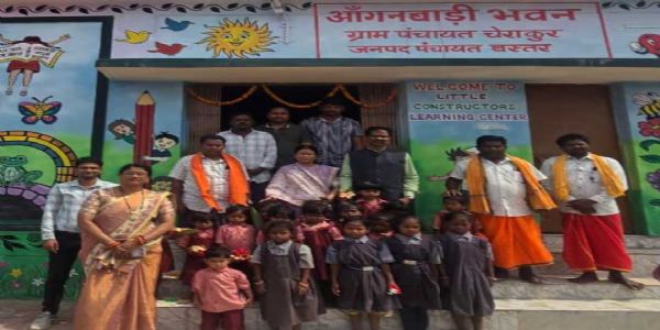 जिला पंचायत अध्यक्ष ने नवनिर्मित आंगनबाड़ी भवन का किया लोकार्पण