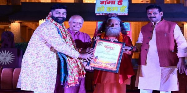 कटरा रामलीला में नए संगीत संयोजन ने बढ़ाया मंचन का प्रभाव, रोशन पाण्डेय को मिला सर्वश्रेष्ठ संगीत निर्देशन सम्मान