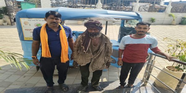 असहाय नंदलाल को मिला अपना घर आश्रम में आश्रय