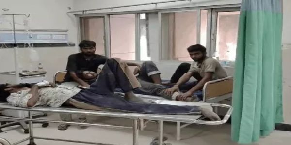 फरीदाबाद में वेल्डिंग करते समय हादसा, तीन मजदूर गिरे