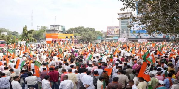 भाजपा ने निकाली ‘लोकतंत्र बचाओ, अराजकता हटाओ’ पदयात्रा, मुख्यमंत्री सम्राट चौधरी और प्रदेश अध्यक्ष संजय सरावगी हुए शामिल