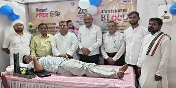 विज्ञान देवजी महाराज के जन्मोत्सव पर रक्तदान शिविर में 70 यूनिट रक्त संग्रह