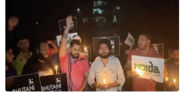 आबादी की जमीन को लेकर घमासान, ग्रामीणों का प्राधिकरण पर फूटा गुस्सा