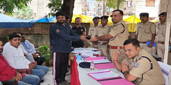 जन-शिकायत समाधान कार्यक्रम में 236 आवेदनों में से 184 का निपटारा, 10 मामलों में प्राथमिकी
