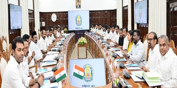 मुख्यमंत्री विजय की अध्यक्षता में कैबिनेट मीटिंग मुख्यमंत्री विजय की अध्यक्षता में कैबिनेट मीटिंग