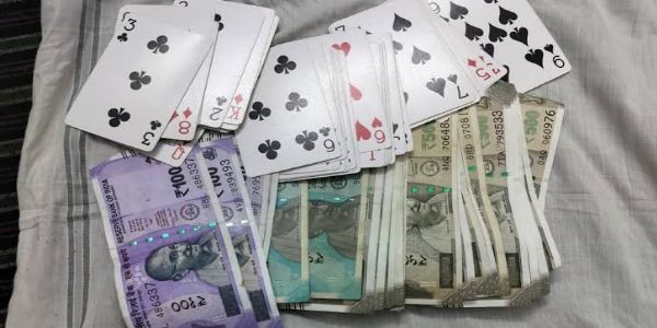 अशोकनगर: दीपावली से पहले जुए पर वार, 7 पकड़े; 1.45 लाख जब्त