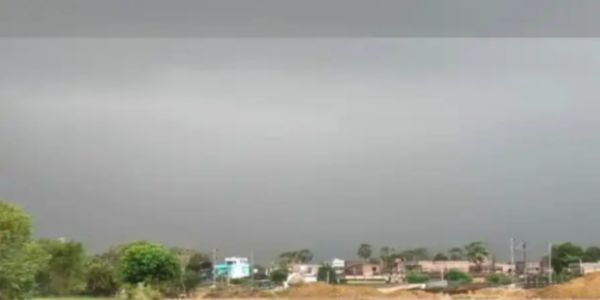चक्रवाती तूफान ‘अर्णव’ से नवादा में जनजीवन अस्त-व्यस्त, धान की फसल पर संकट