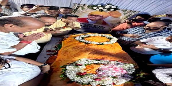 भाजपा के वरिष्ठ नेता चंद्रशेखर मिश्रा पंचतत्व में विलीन, नम आंखों से दी गई अंतिम विदाई