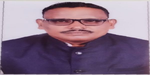 मृत्यु के बाद भी समाज के काम आएगा शरीर, शिक्षक राजेश कुमार यादव ने लिया देहदान का संकल्प