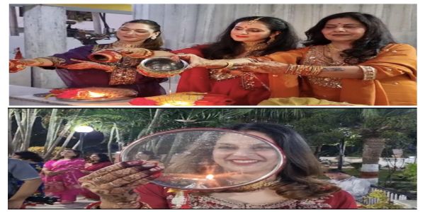 चांद के दीदार के साथ खुला करवा चाैथ का व्रत, सुहागिनों ने मांगी पति की लंबी उम्र की दुआ