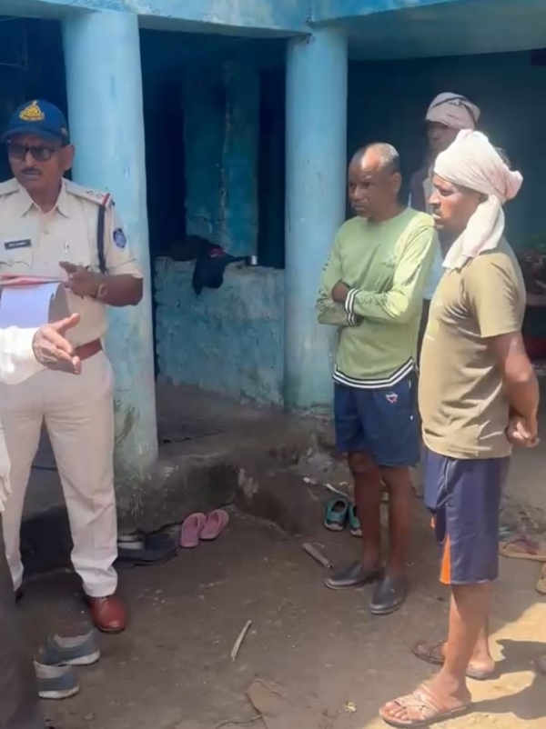 माैके पर पुलिस माैके पर पुलिस