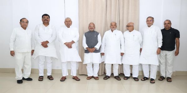 नीतीश कुमार ने गंडक नदी में आई बाढ़ को लेकर जताई चिंता