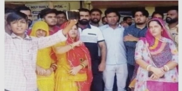 प्रसव के दौरान महिला और गर्भस्थ शिशु की मौत, अस्पताल में हंगामा