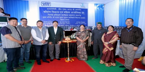 एनटीपीसी ने 13 गांवों की महिलाओं के लिए शुरू किया सिलाई प्रशिक्षण