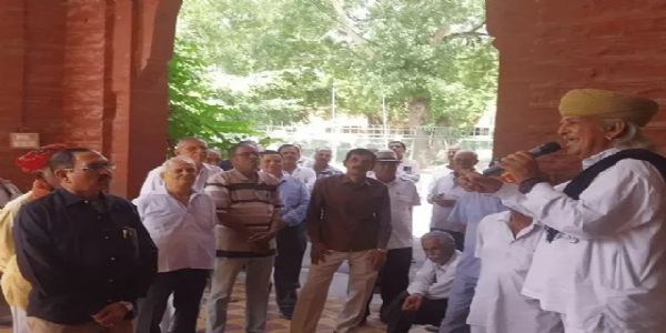 जेएनवी विश्वविद्यालय में छह माह से नहीं मिली पेंशन
