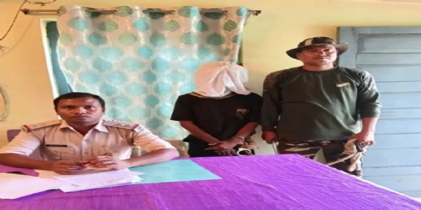 थाना से फरार आरोपित गिरफ्तार