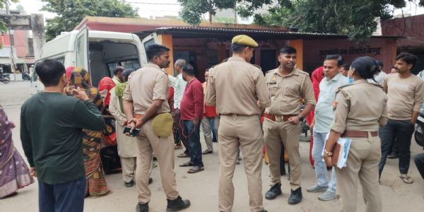 महिला ने फांसी लगाकर दी जान