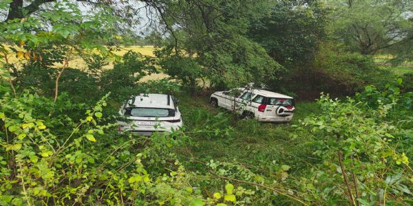 अनूपपुर : पुलिस वाहन ने शिक्षक की कार को मारी टक्कर, दोनों चालक घायल