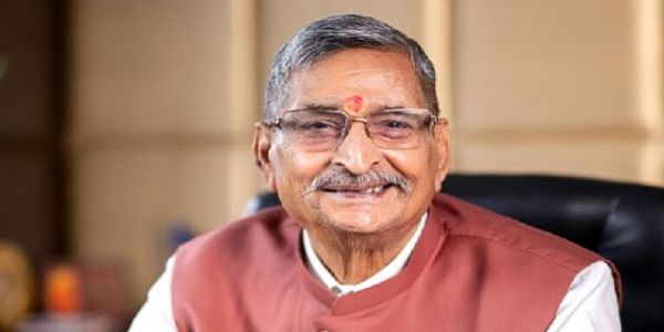राज्यसभा के पूर्व सांसद आरके सिंन्हा राज्यसभा के पूर्व सांसद आरके सिंन्हा