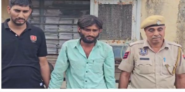 पत्नी से प्रेम संबंध में बाधा बना तो चचेरे भाई ने श्रवण को मार डाला